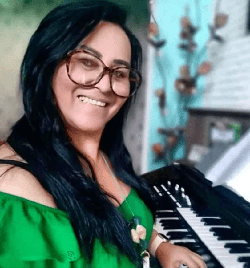 Nilza Souza, corretora de imóveis