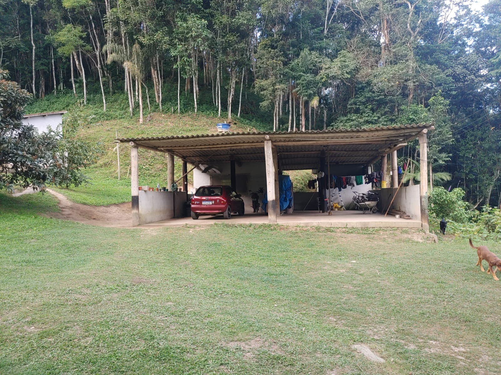 Sítio de 24.000 m² no Espelho D’Água em Salesópolis